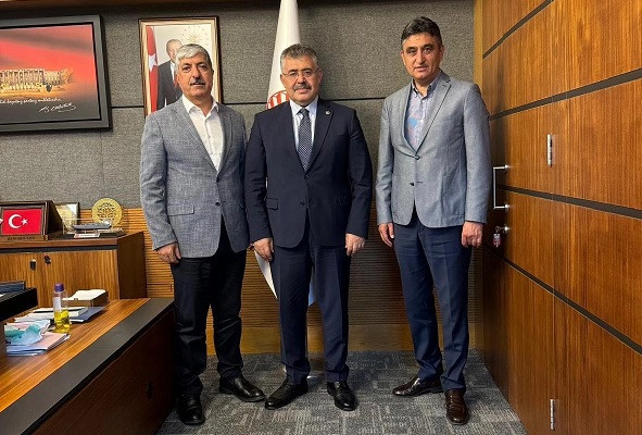 Dilovası Belediye Başkanı Ramazan Ömeroğlu'dan TBMM Ziyareti
